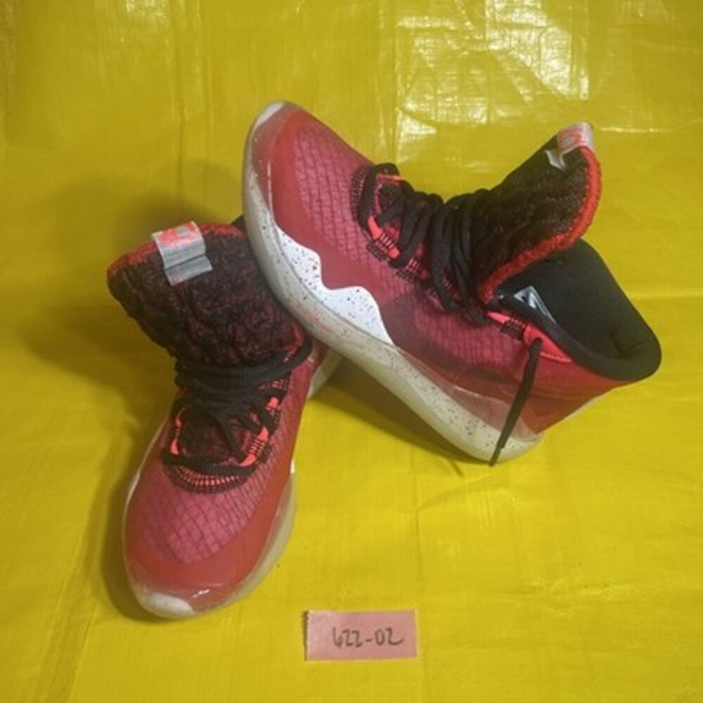 Size 4 - Nike Zoom KD 12 University Red